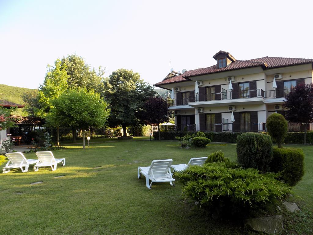 Alisachni Apartment Paralia Panteleimonos Exterior foto
